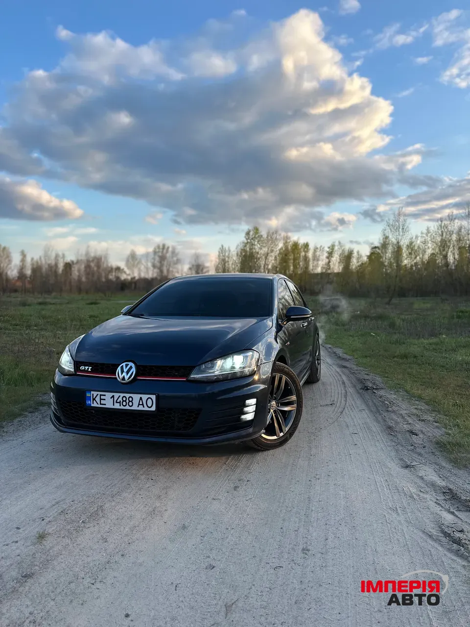Volkswagen Golf GTI - фото 1