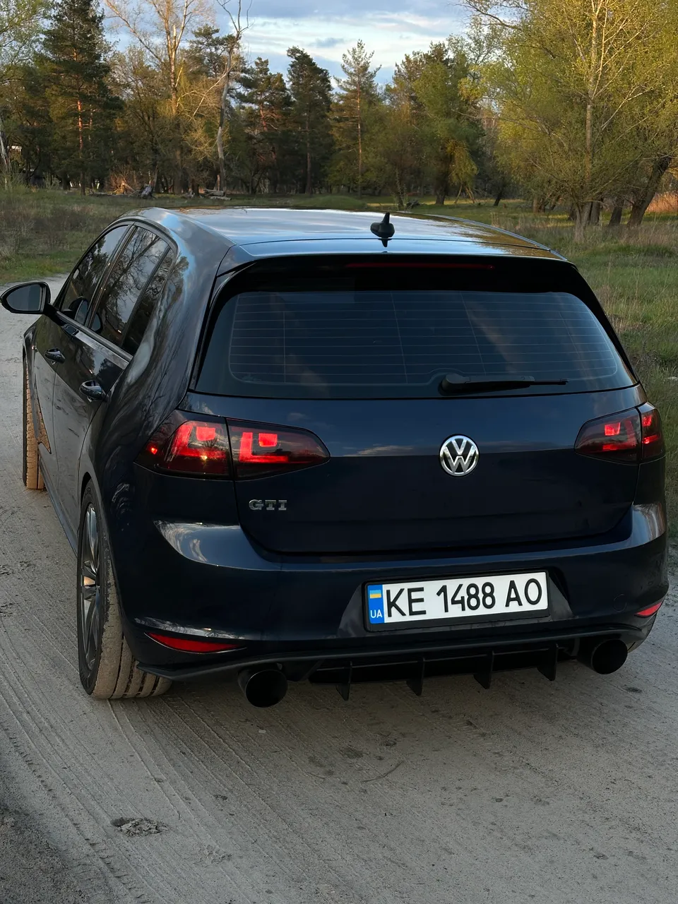 Volkswagen Golf GTI - фото 5