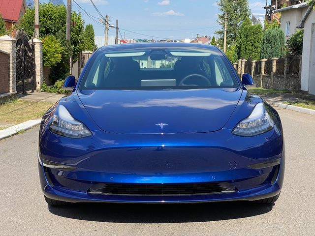 Tesla Model 3 2020, Чернівці, $15 500 - зображення 1