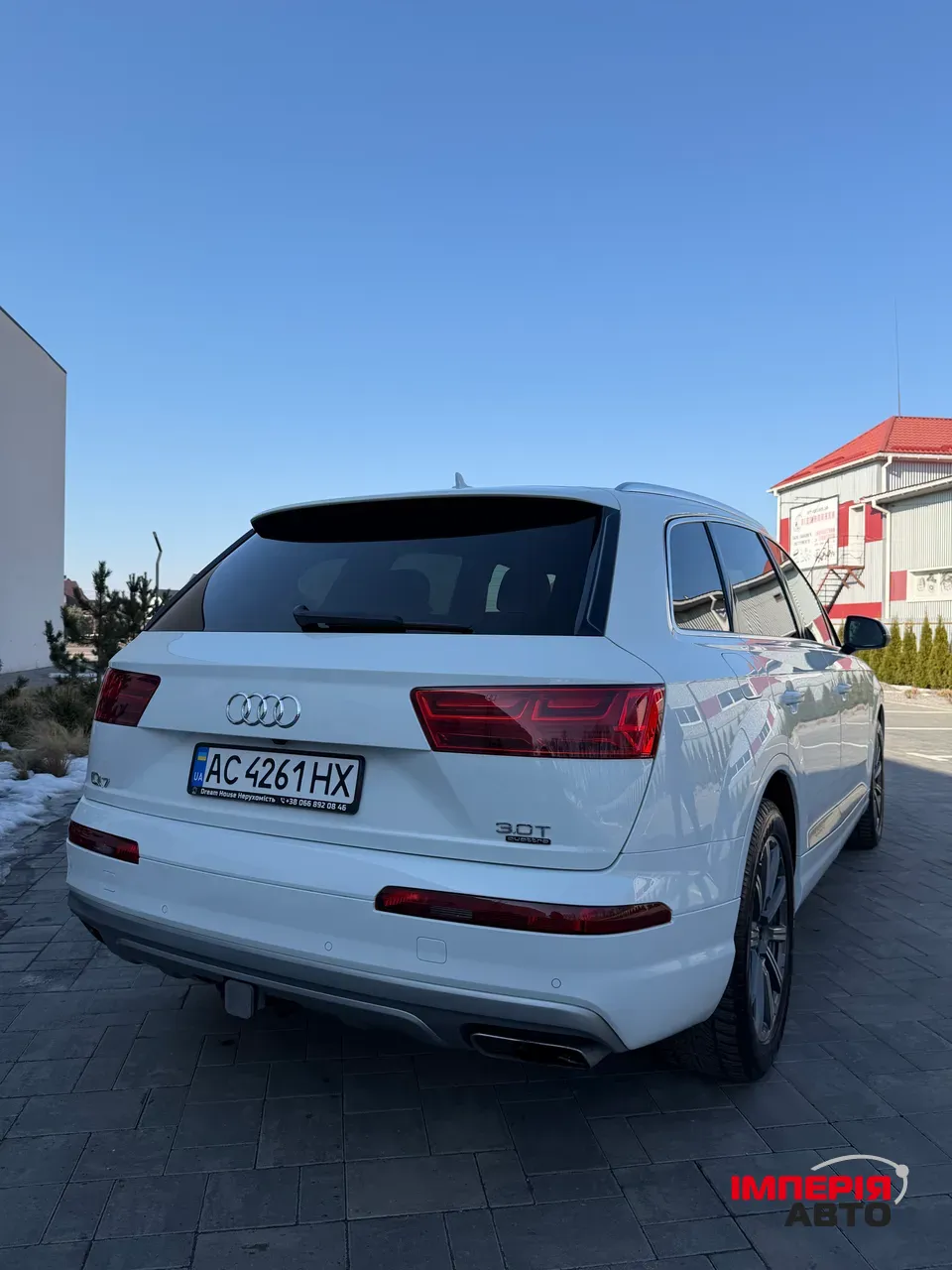 Audi Q7 - фото 33