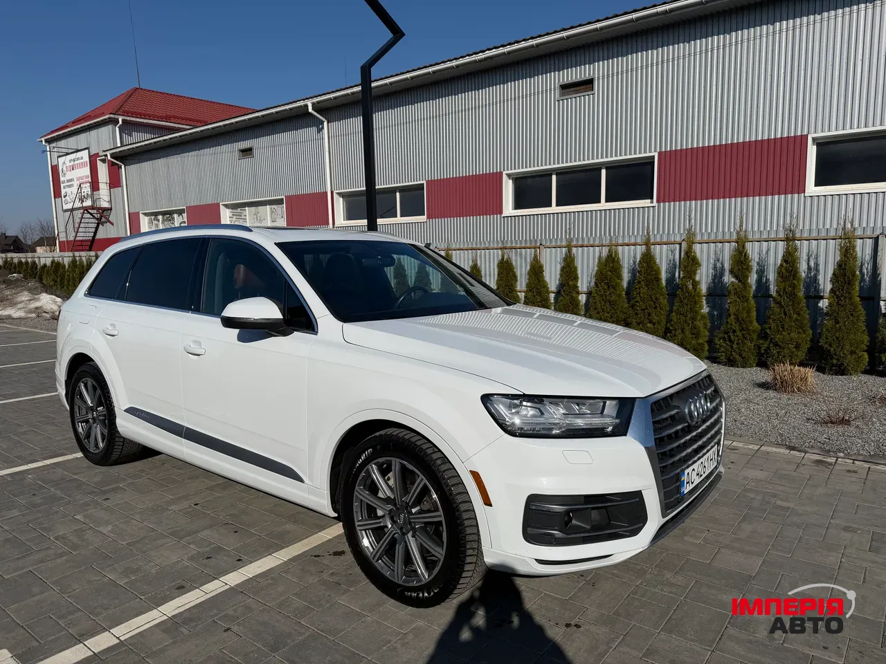 Audi Q7 - фото 2