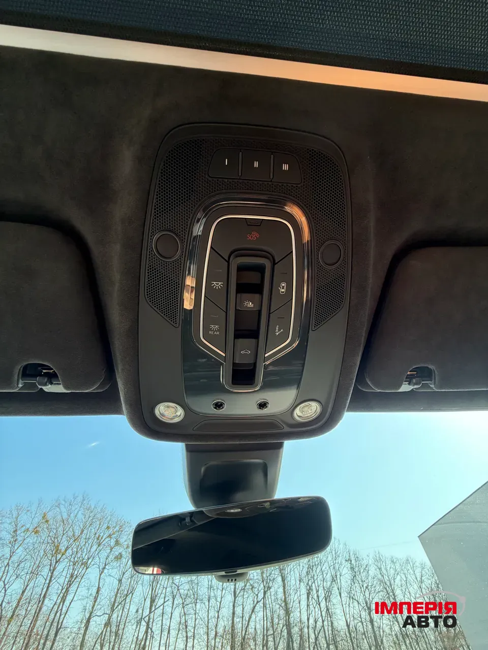 Audi Q7 - фото 26