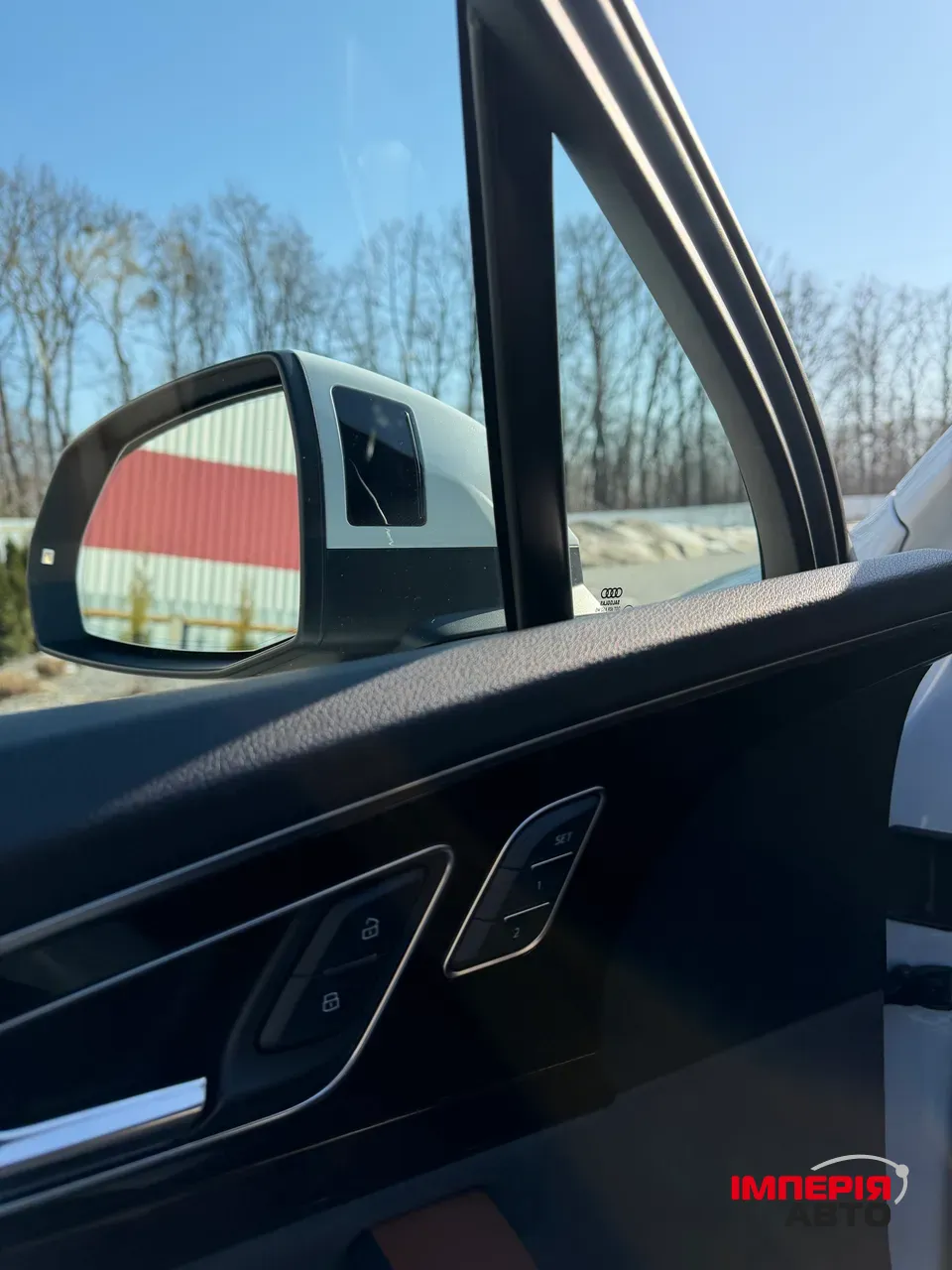 Audi Q7 - фото 22