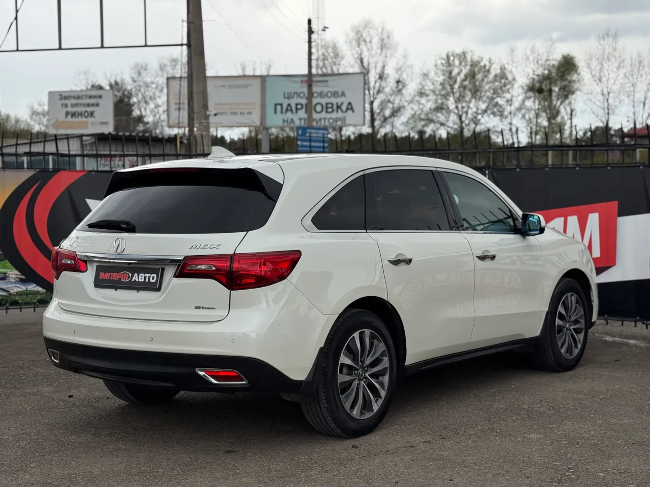 Acura MDX - фото 5