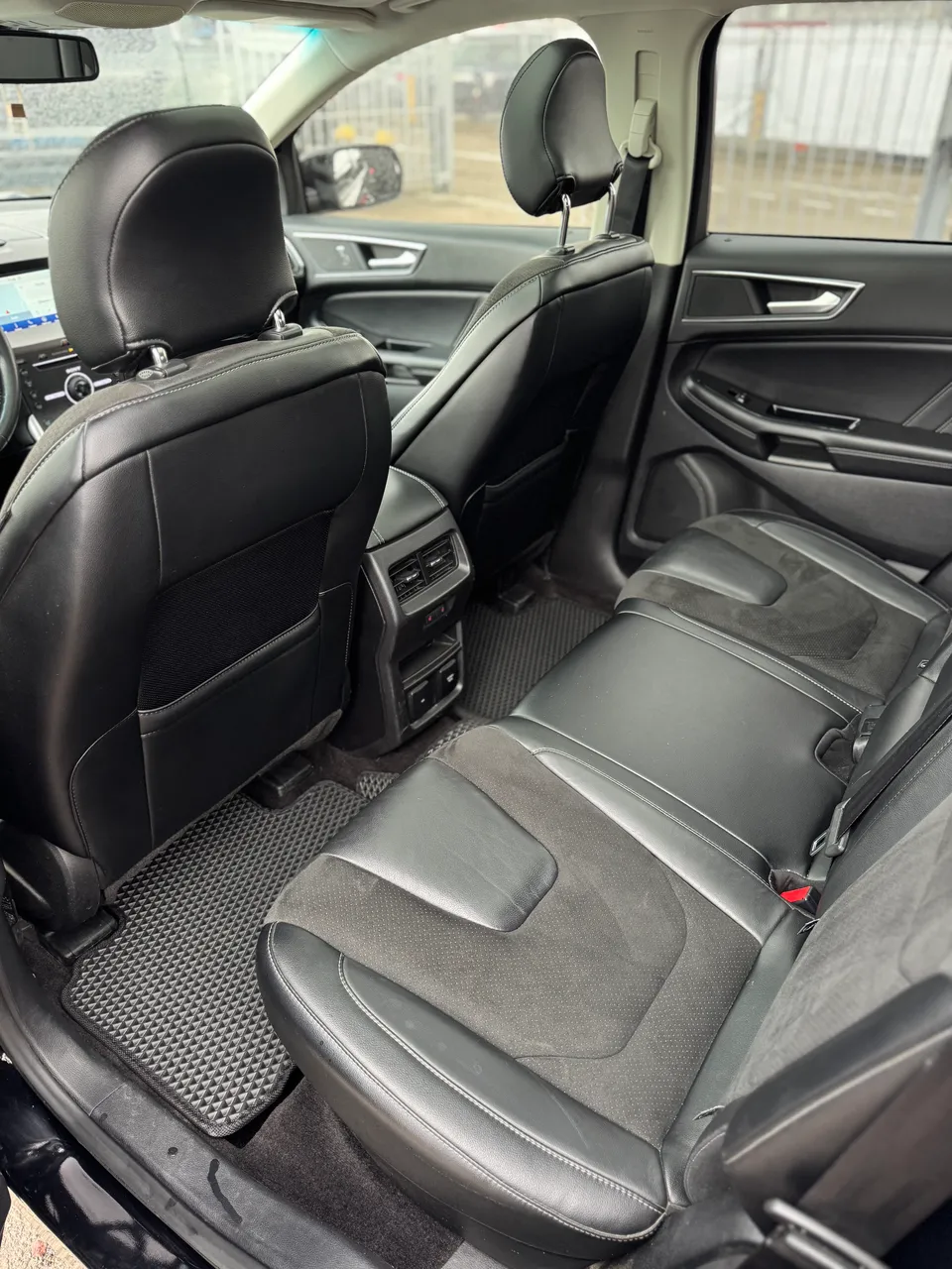 Ford Edge - фото 10