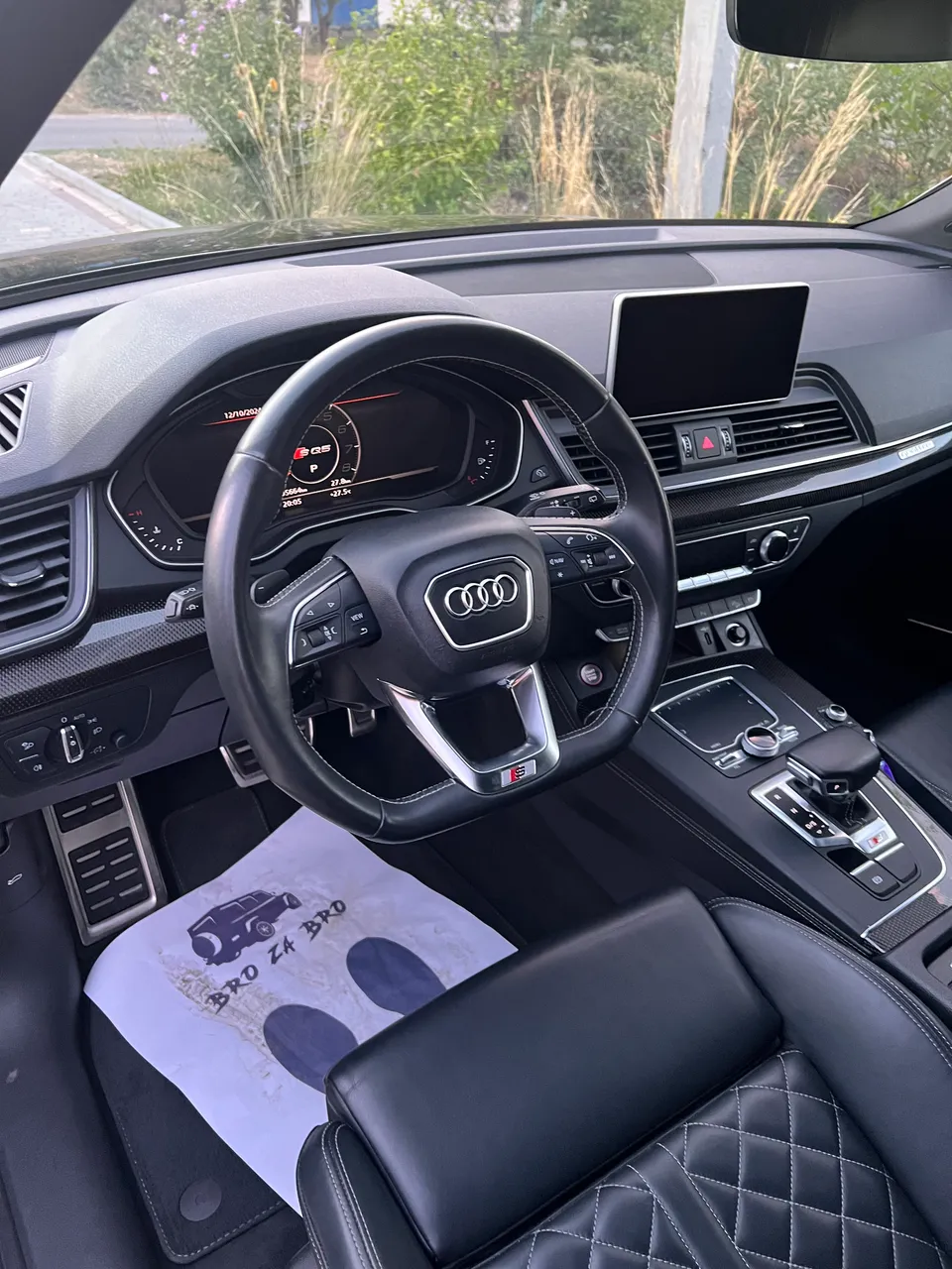 Audi SQ5 - фото 14