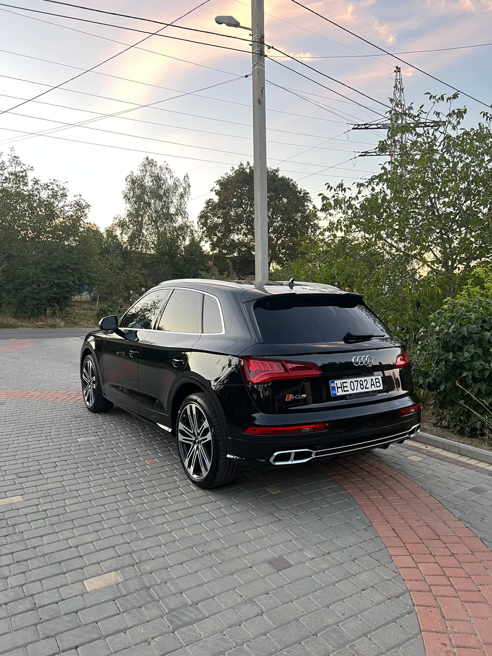 Audi SQ5 - фото 5