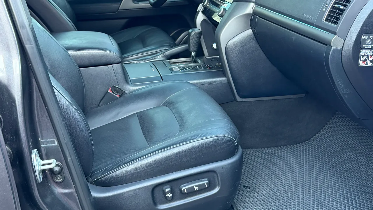 Toyota Land Cruiser - фото 23