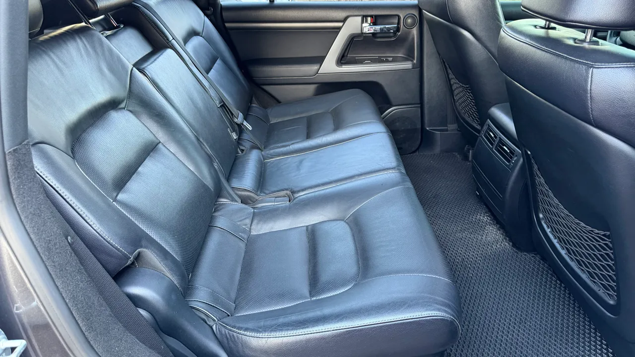 Toyota Land Cruiser - фото 26