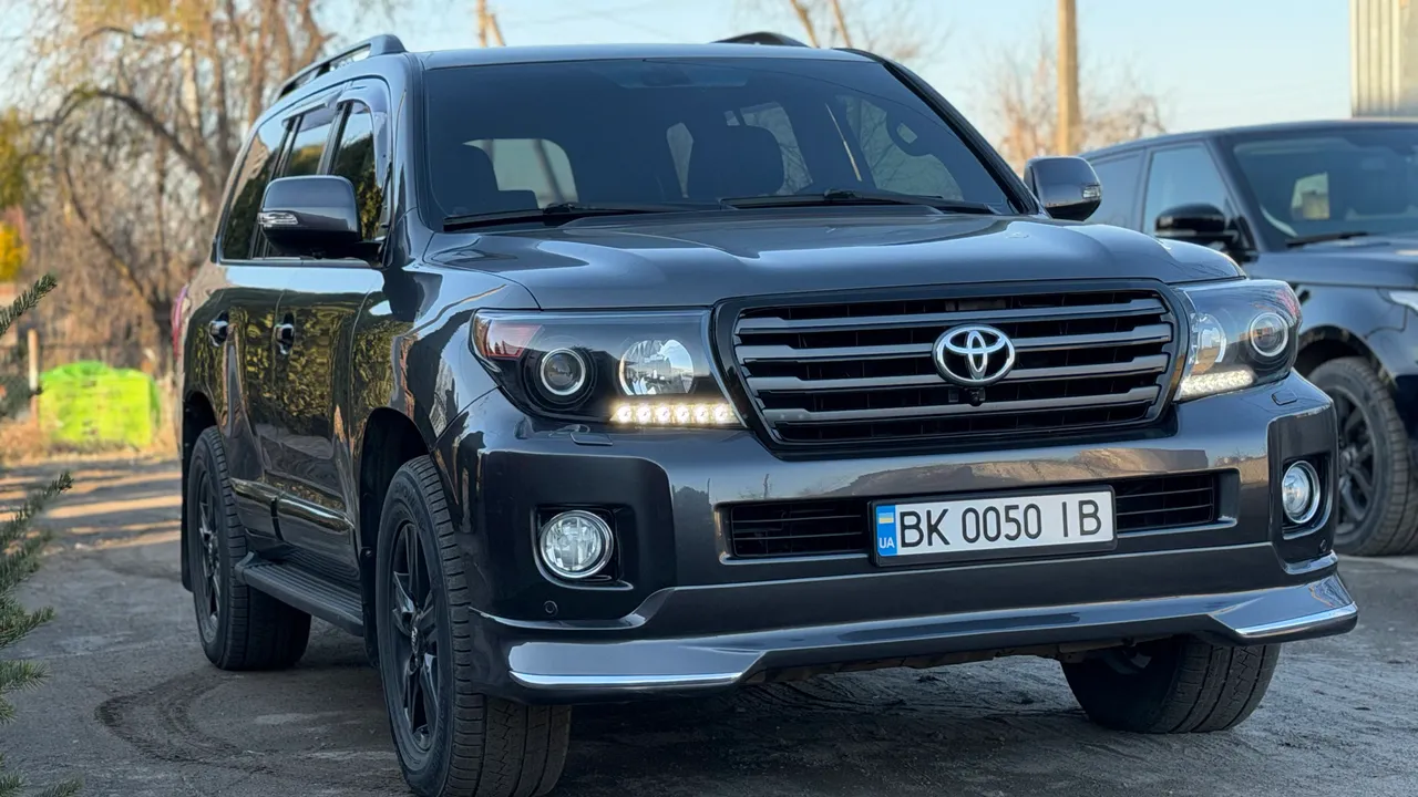Toyota Land Cruiser - фото 7