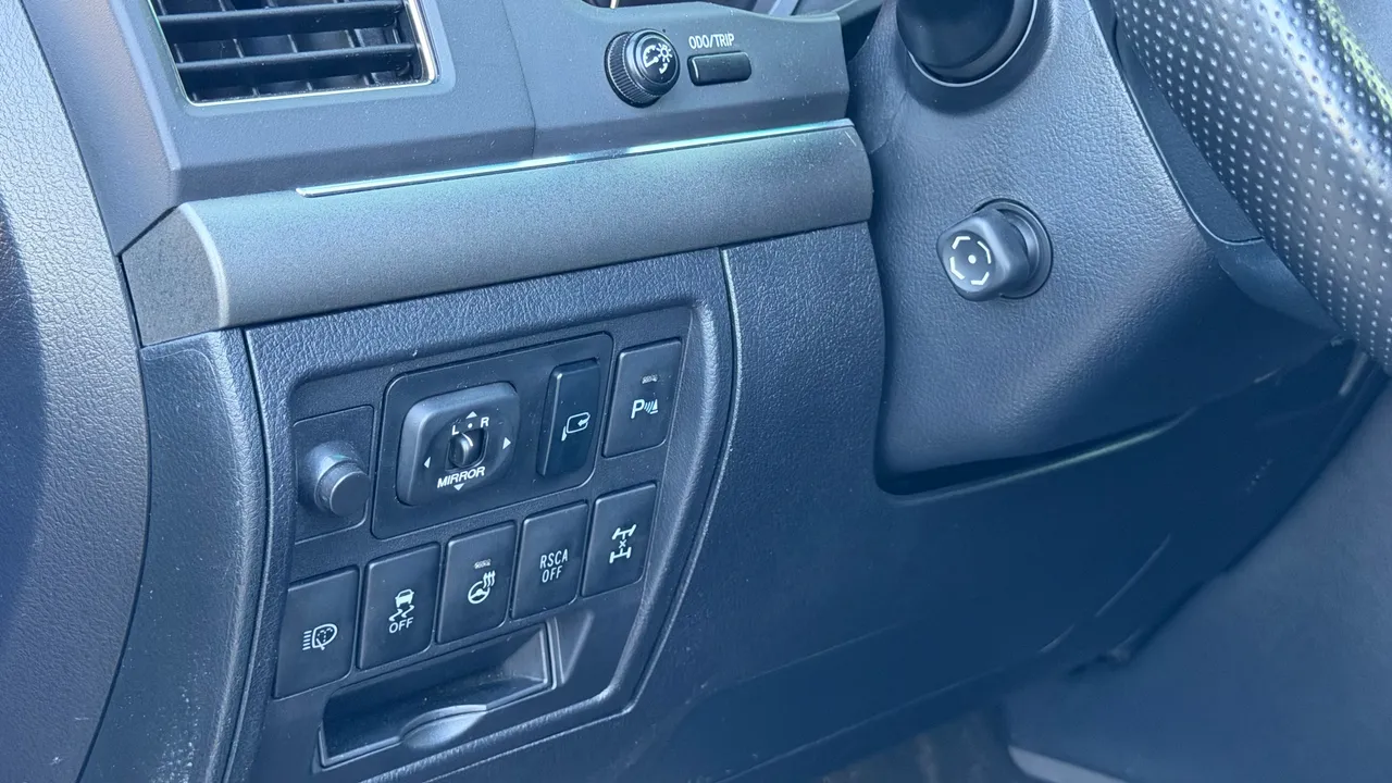 Toyota Land Cruiser - фото 30