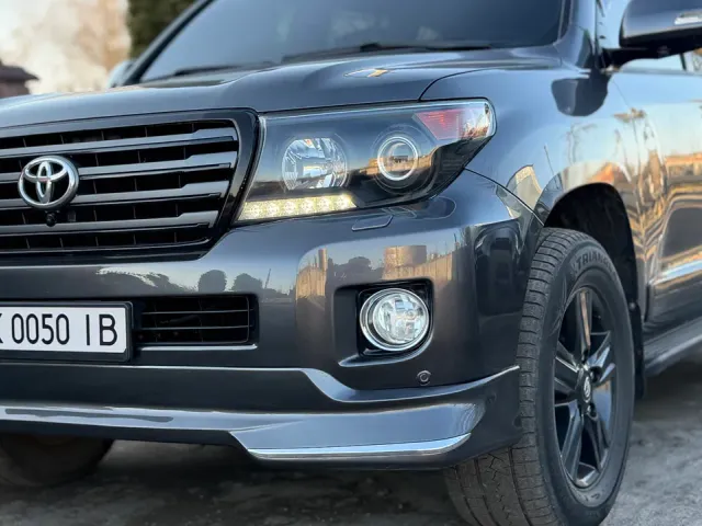 Toyota Land Cruiser - фото 5