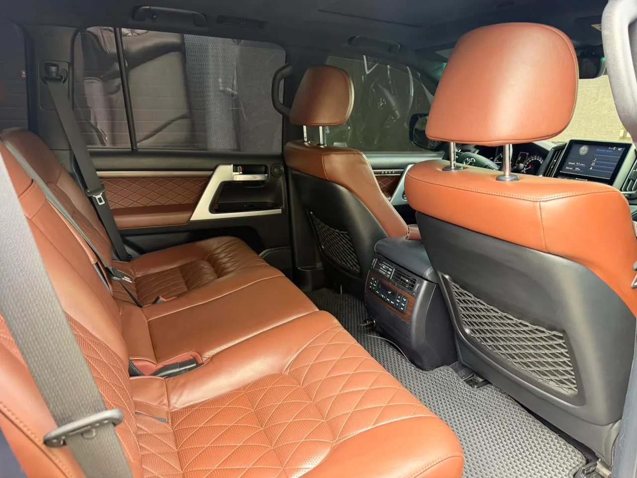 Toyota Land Cruiser - фото 8