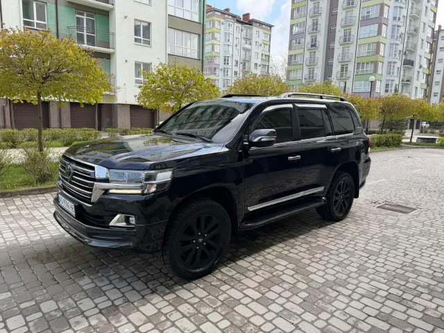 Toyota Land Cruiser - фото 4