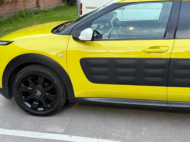 Citroen C4 Cactus - фото 2