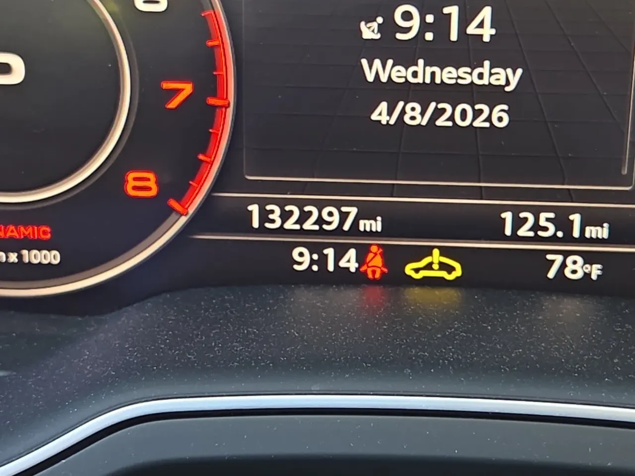 Audi Q7 - фото 6