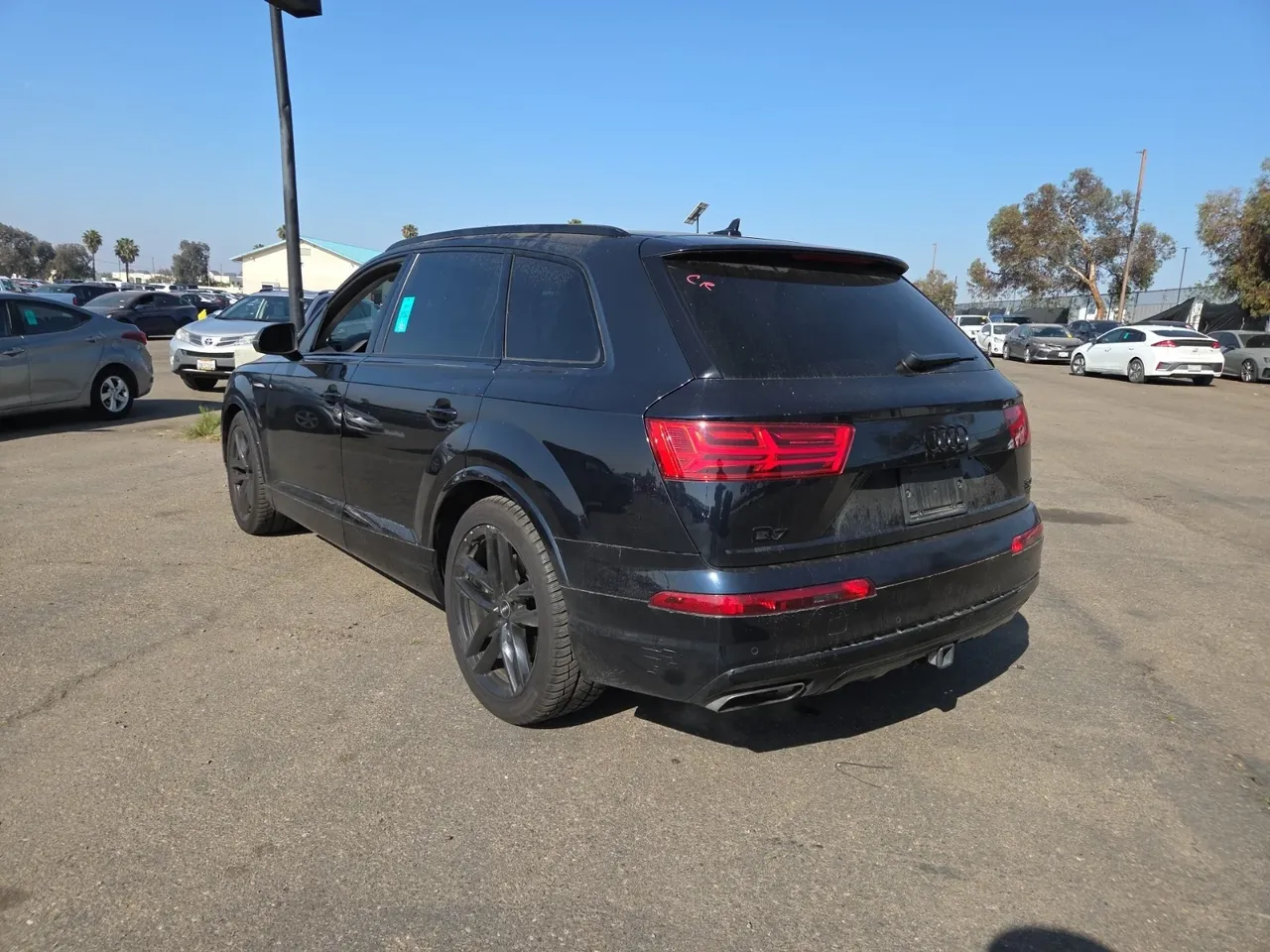 Audi Q7 - фото 2