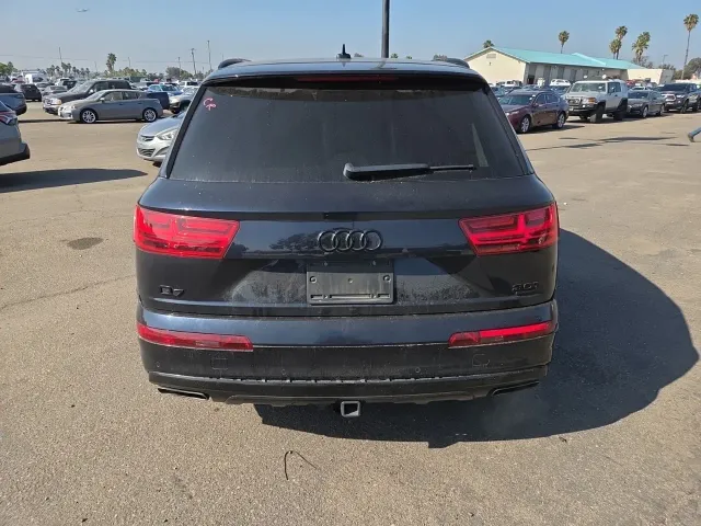 Audi Q7 - фото 3