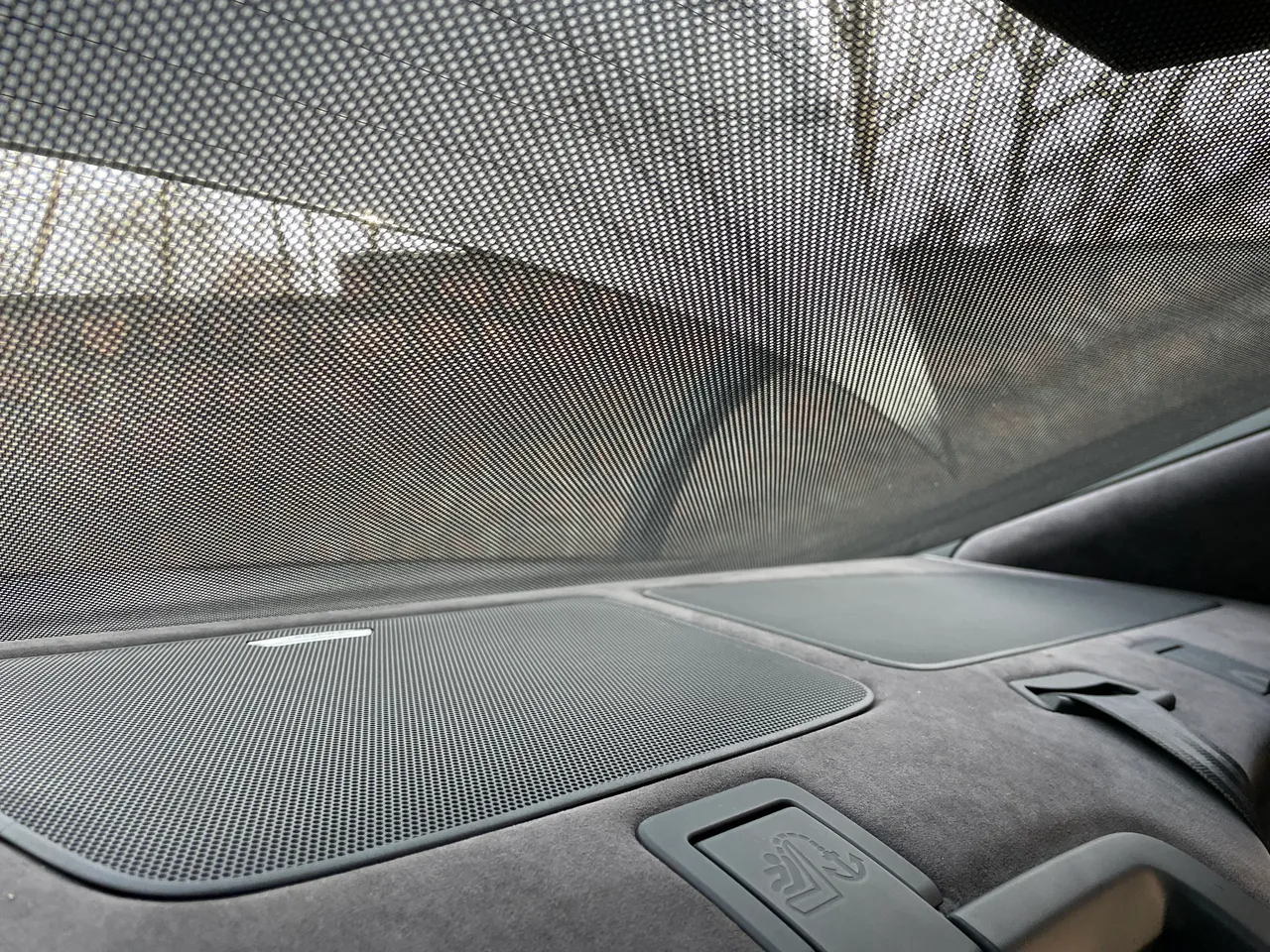 Audi A8 - фото 20