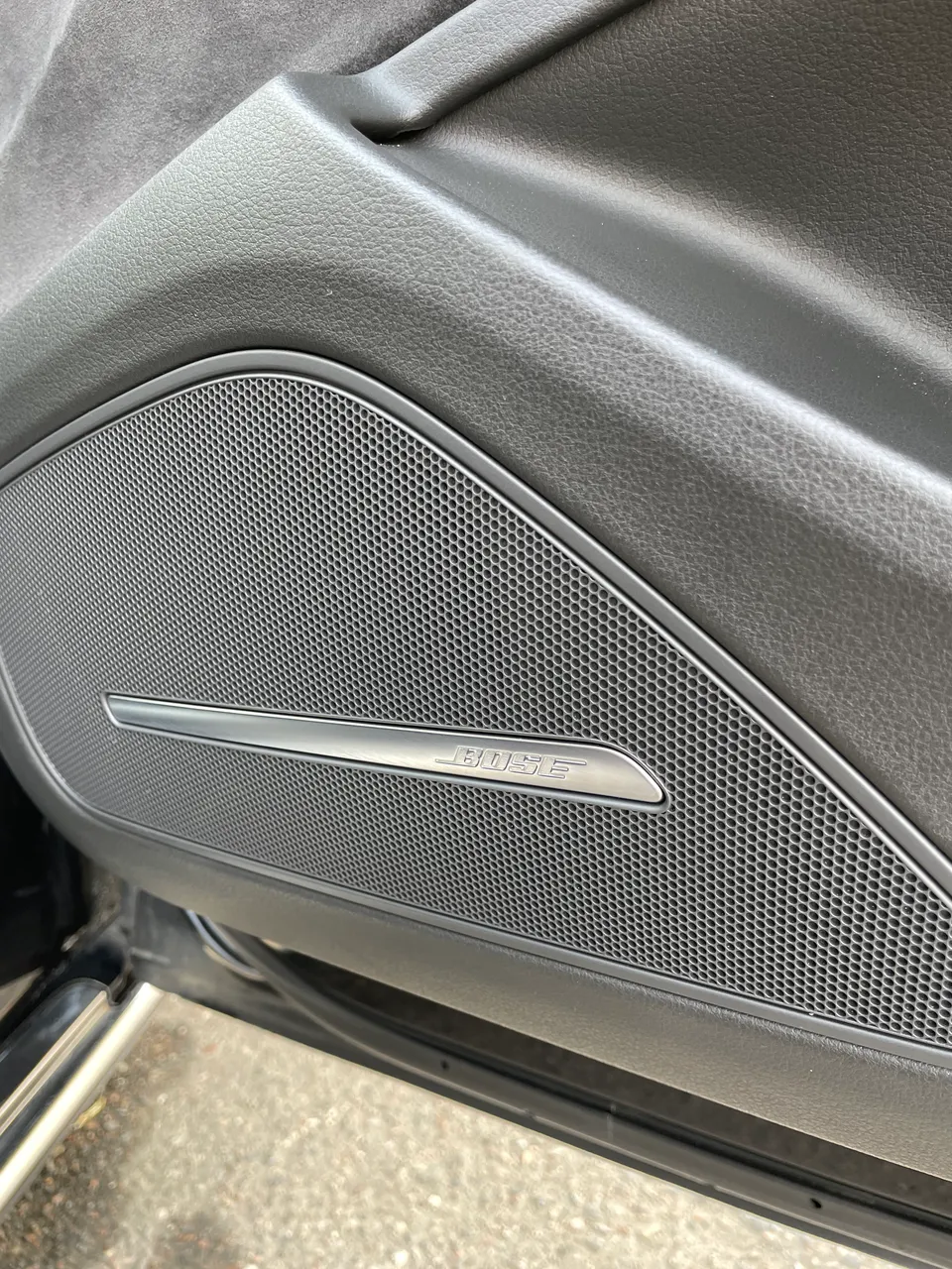 Audi A8 - фото 47