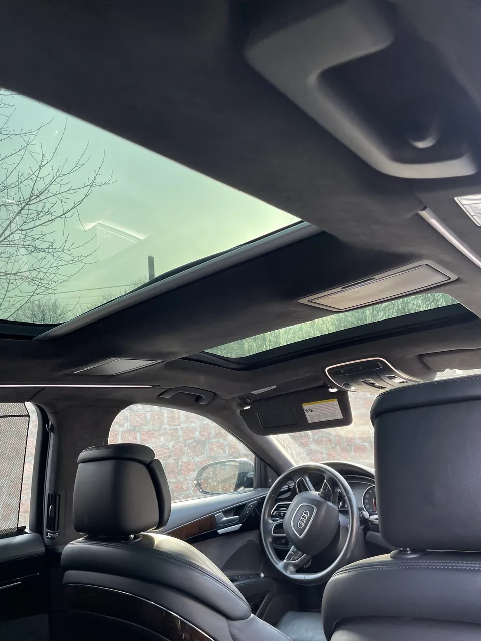 Audi A8 - фото 44