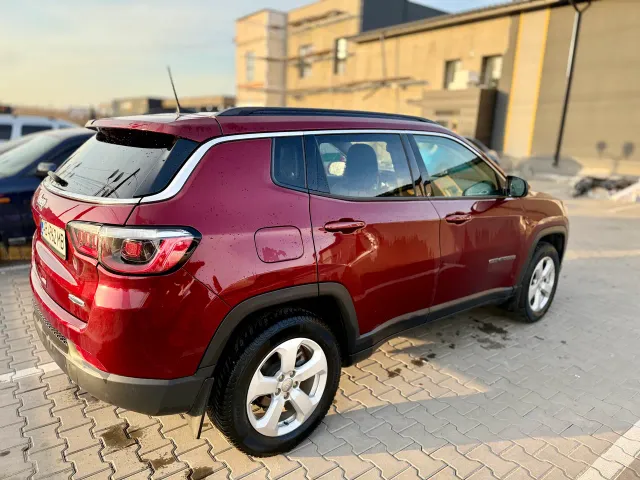 Jeep Compass - фото 5