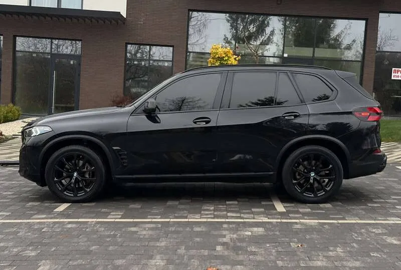 BMW X5 - фото 6