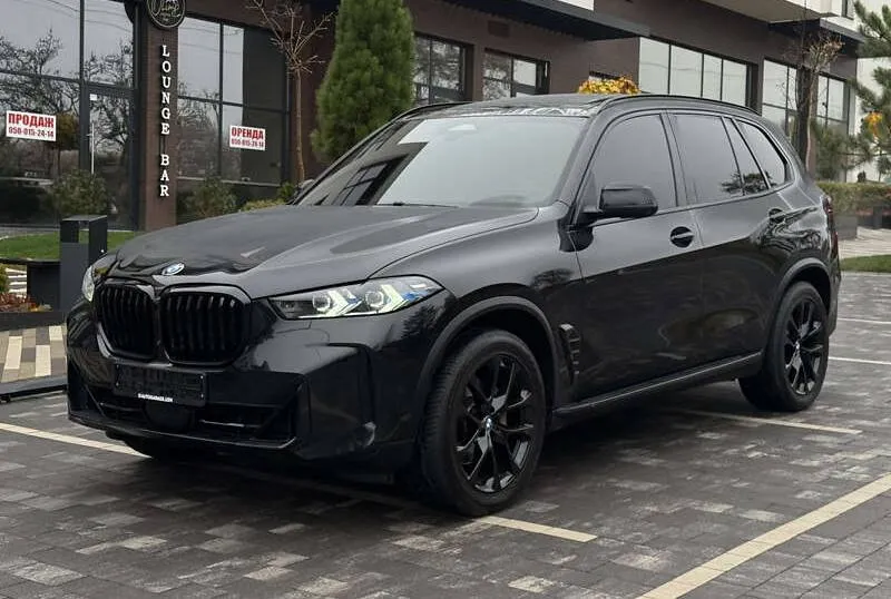 BMW X5 - фото 3