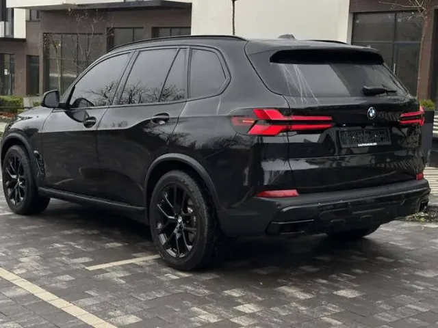 BMW X5 - фото 4