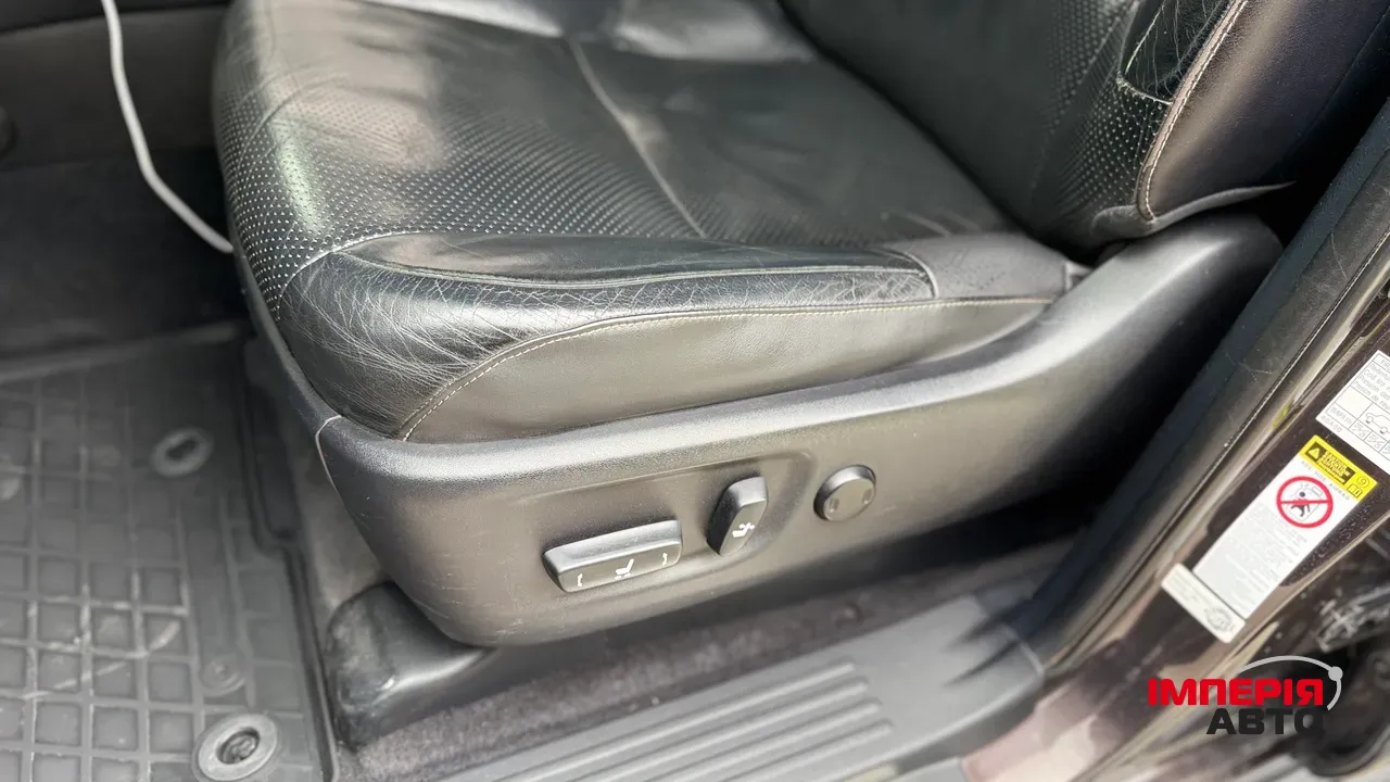 Lexus GX - фото 32