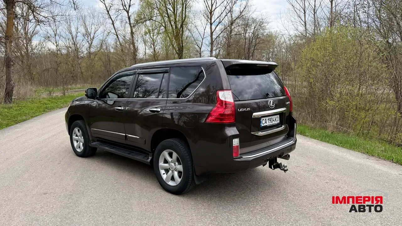 Lexus GX - фото 31