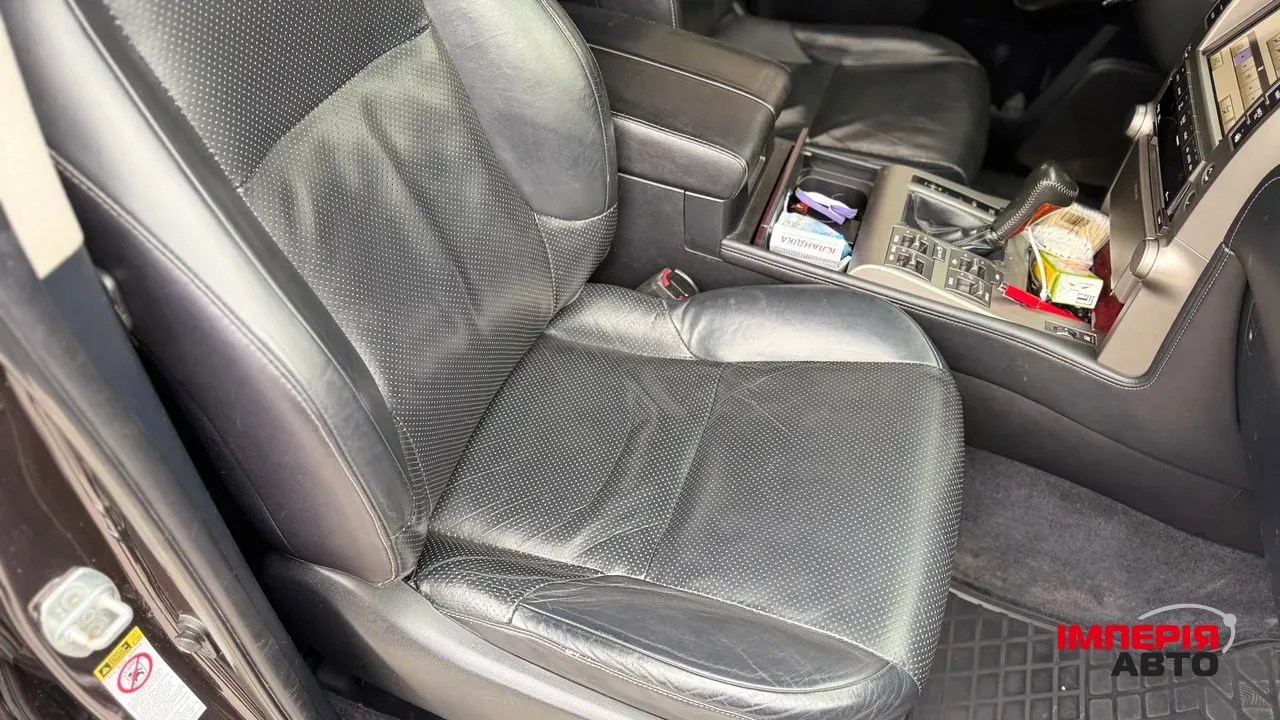 Lexus GX - фото 37