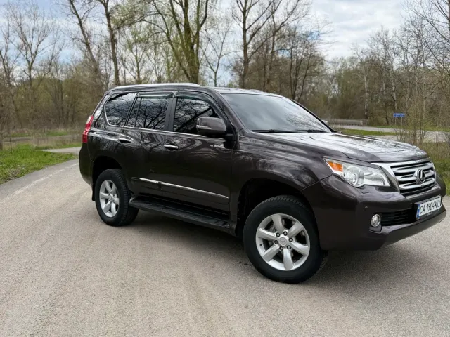 Lexus GX - фото 3