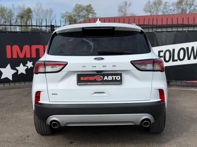 Ford Kuga - фото 4