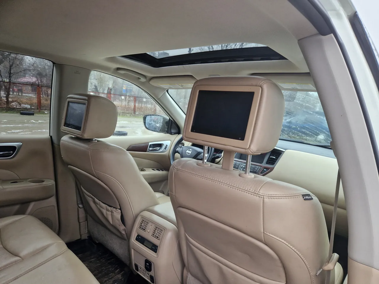 Nissan Pathfinder - фото 19