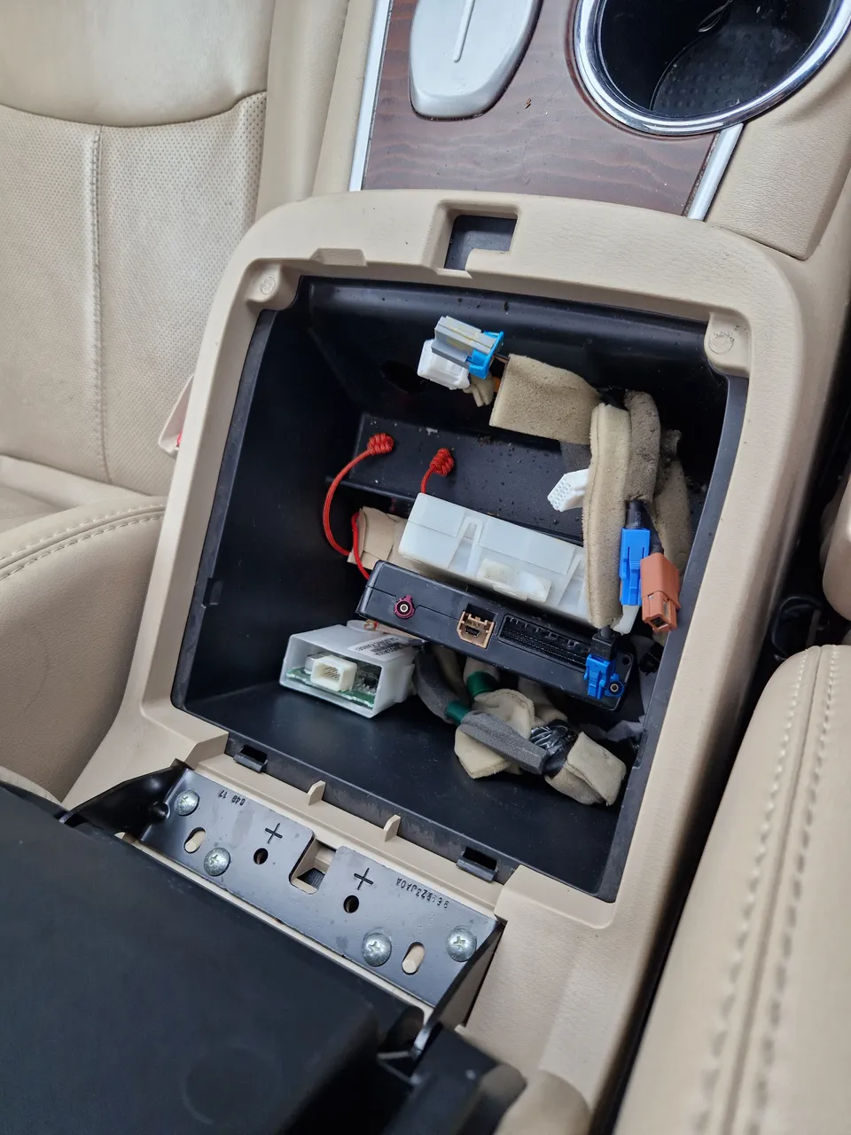 Nissan Pathfinder - фото 23