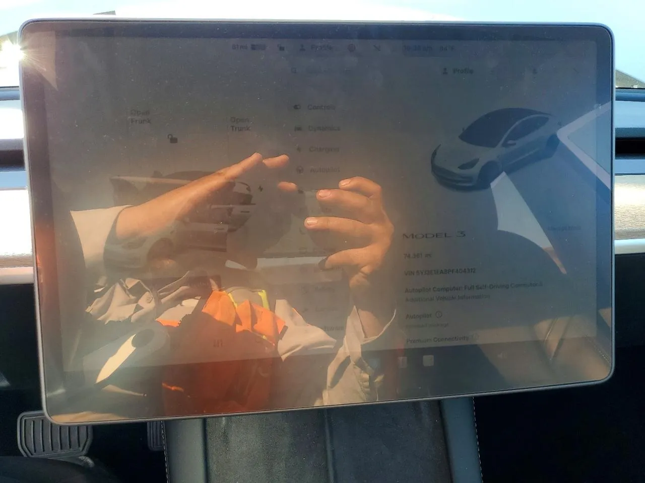 Tesla Model 3 - фото 9