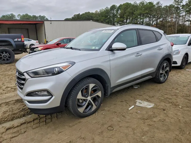 Hyundai Tucson - фото 1