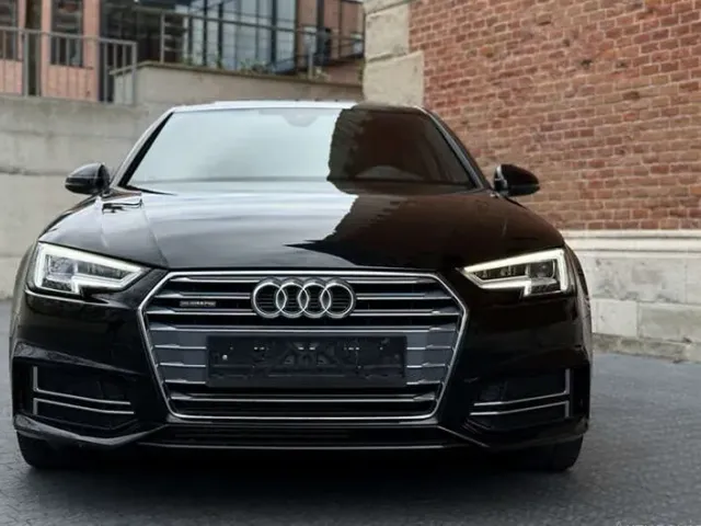 Audi A4 - фото 2