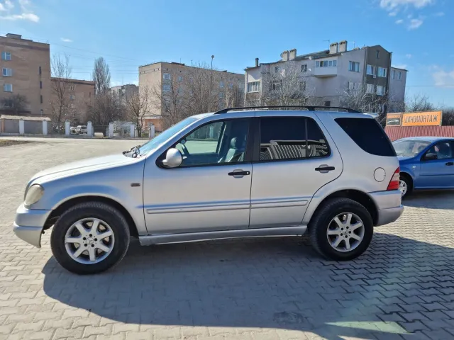 Mercedes-Benz M-Класс - фото 2