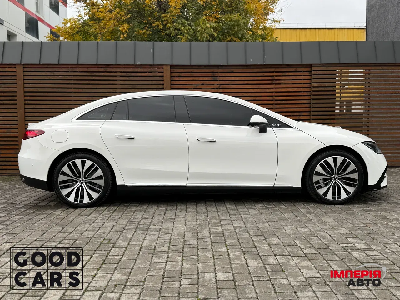 Mercedes-Benz EQE - фото 8