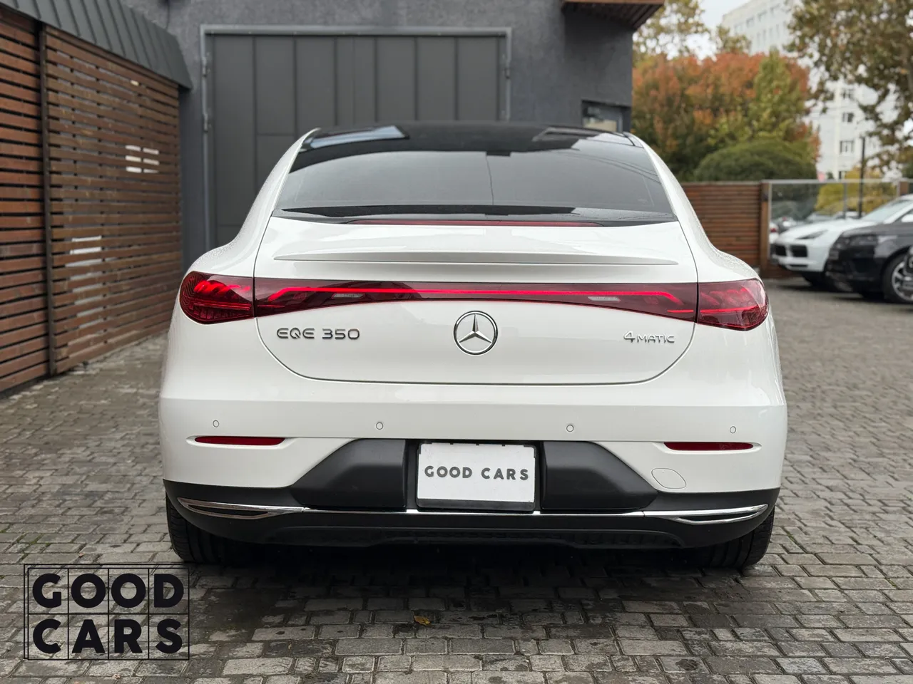 Mercedes-Benz EQE - фото 6