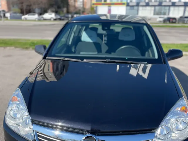 Opel Astra - фото 2