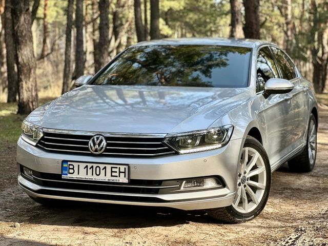 Volkswagen Passat 2016, Горішні Плавні, $19 000 - зображення 1