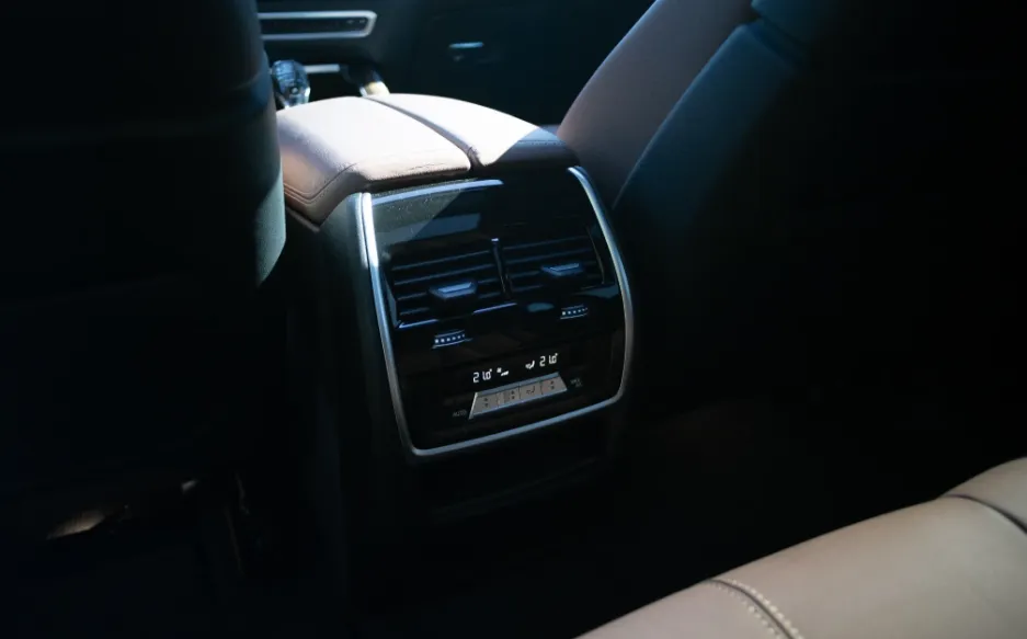 BMW X5 - фото 12