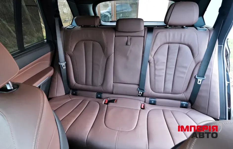 BMW X5 - фото 10