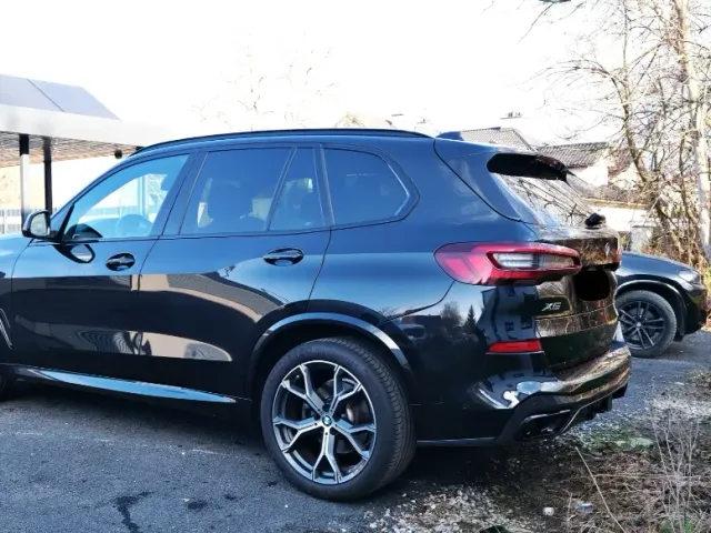BMW X5 - фото 3