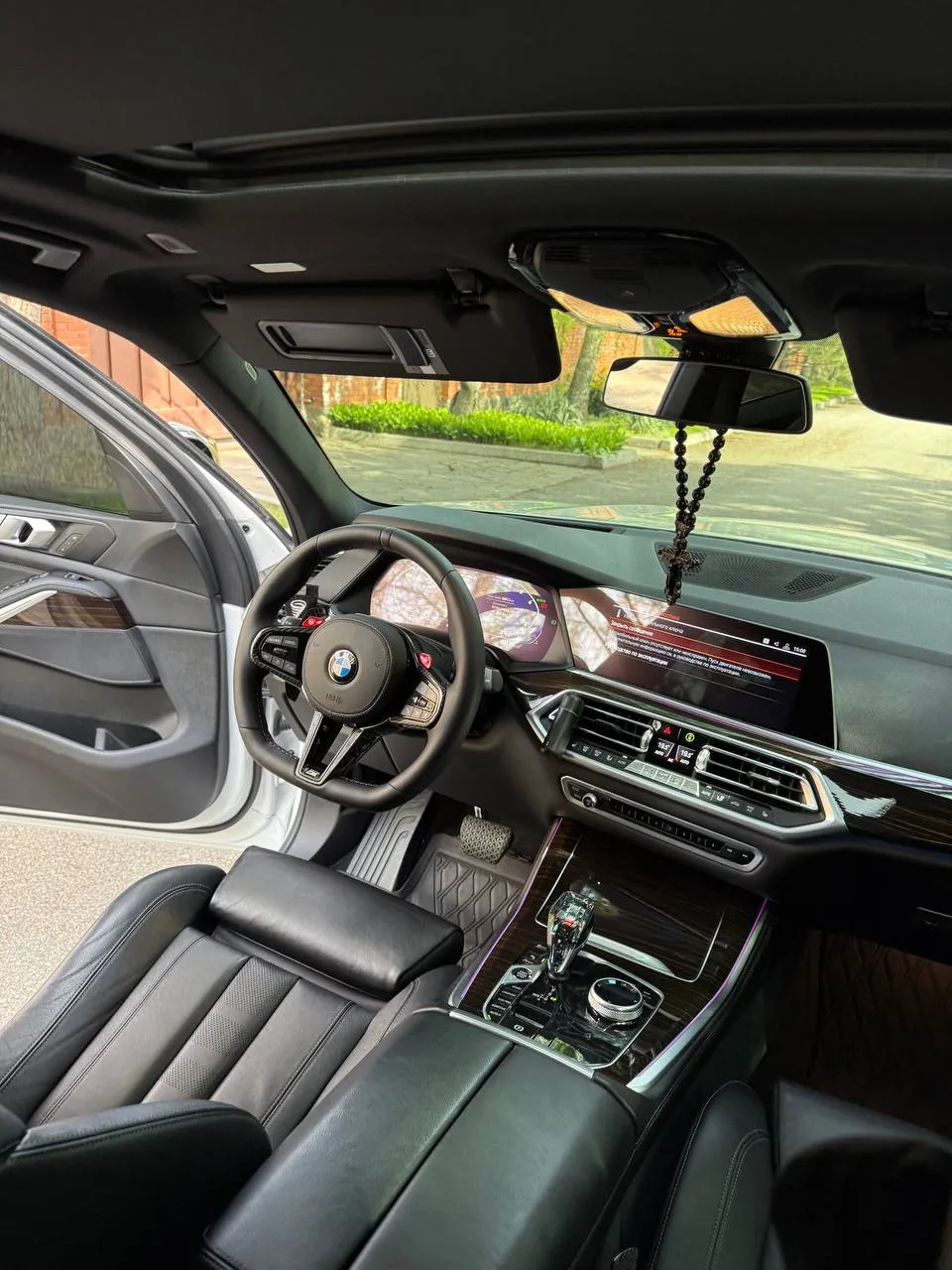 BMW X5 M - фото 6