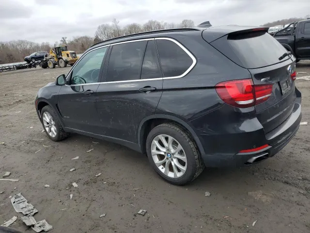 BMW X5 - фото 2