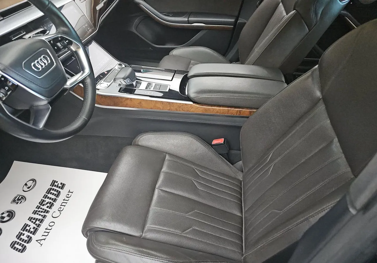 Audi A8 - фото 7